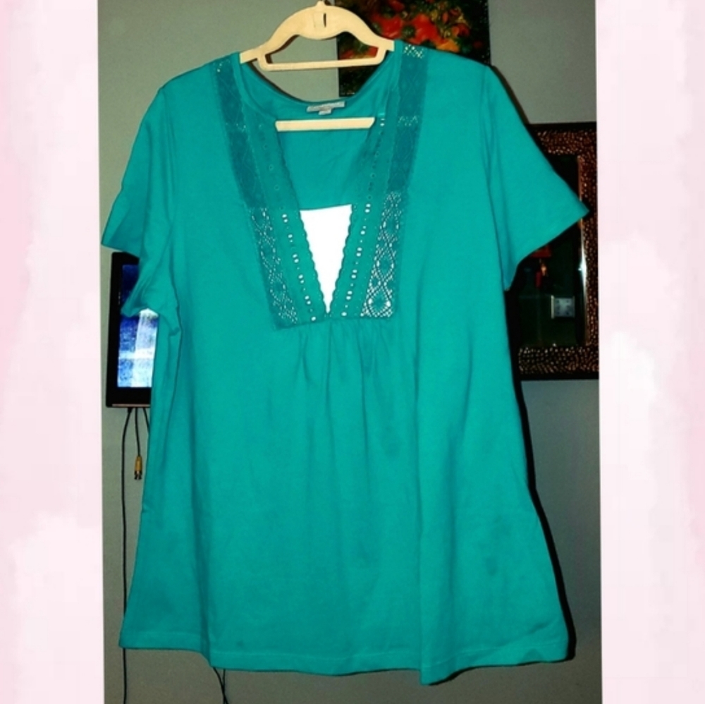 NWOT turquoise essentials blouse